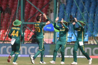 SA Outclass England, Secure Champions Trophy Semi-Final Spot