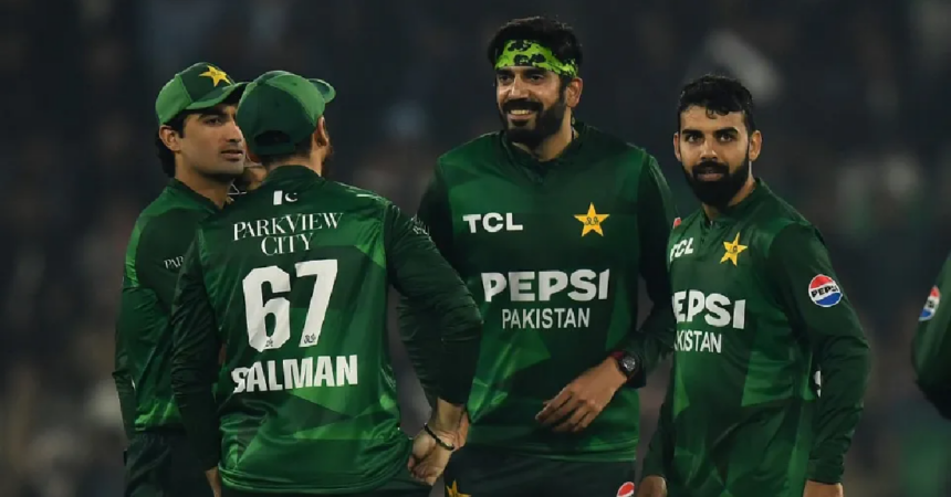 Pakistan annihilate Australia to seal T20I series